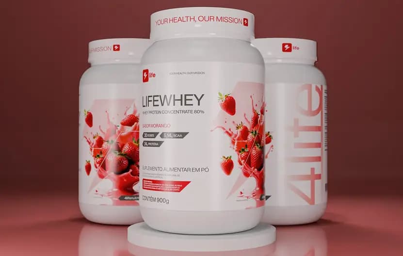 Três potes de Lifewhey sabor morango em cenário vermelho